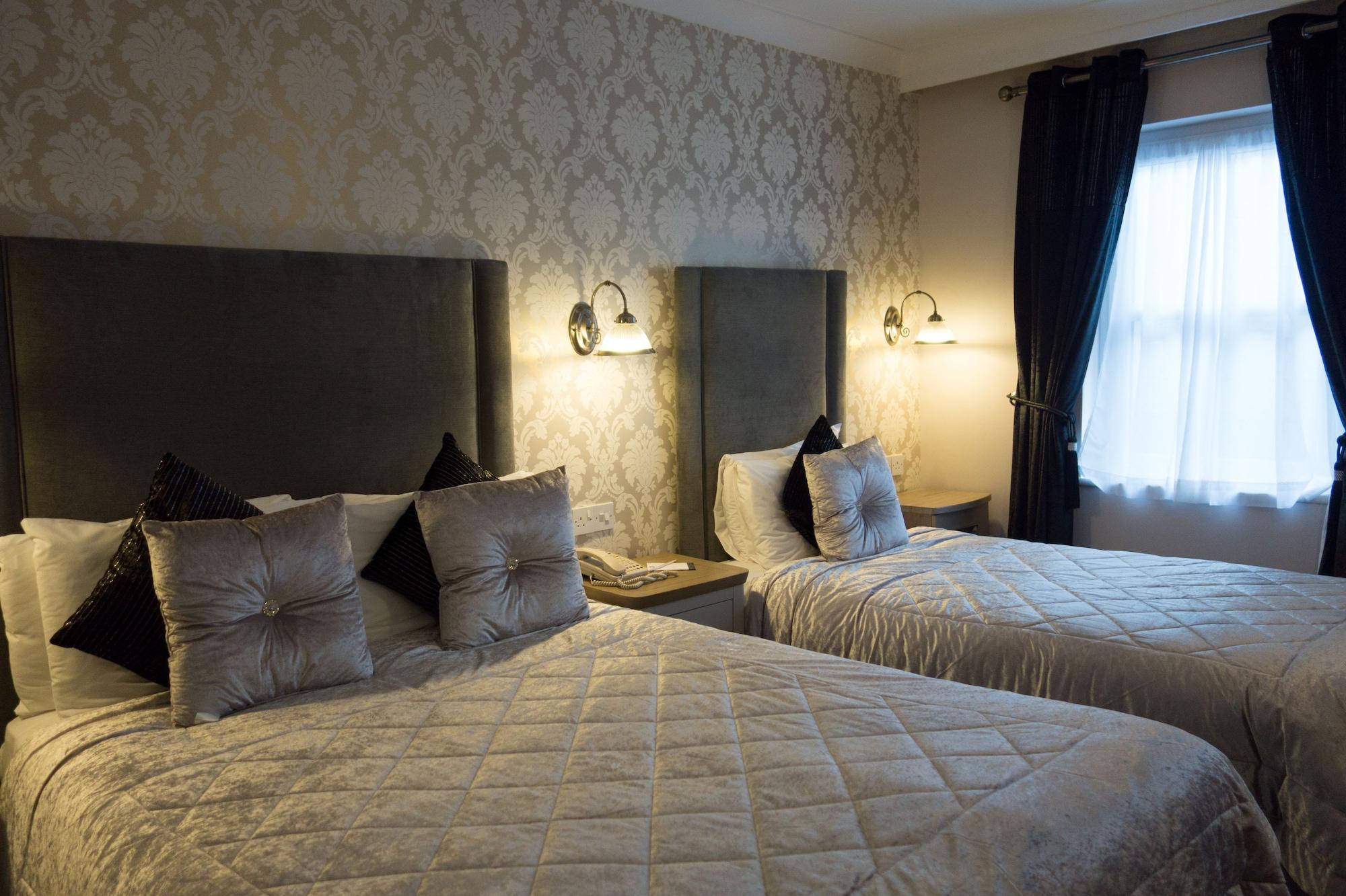 Castle Arch Hotel Трім Екстер'єр фото